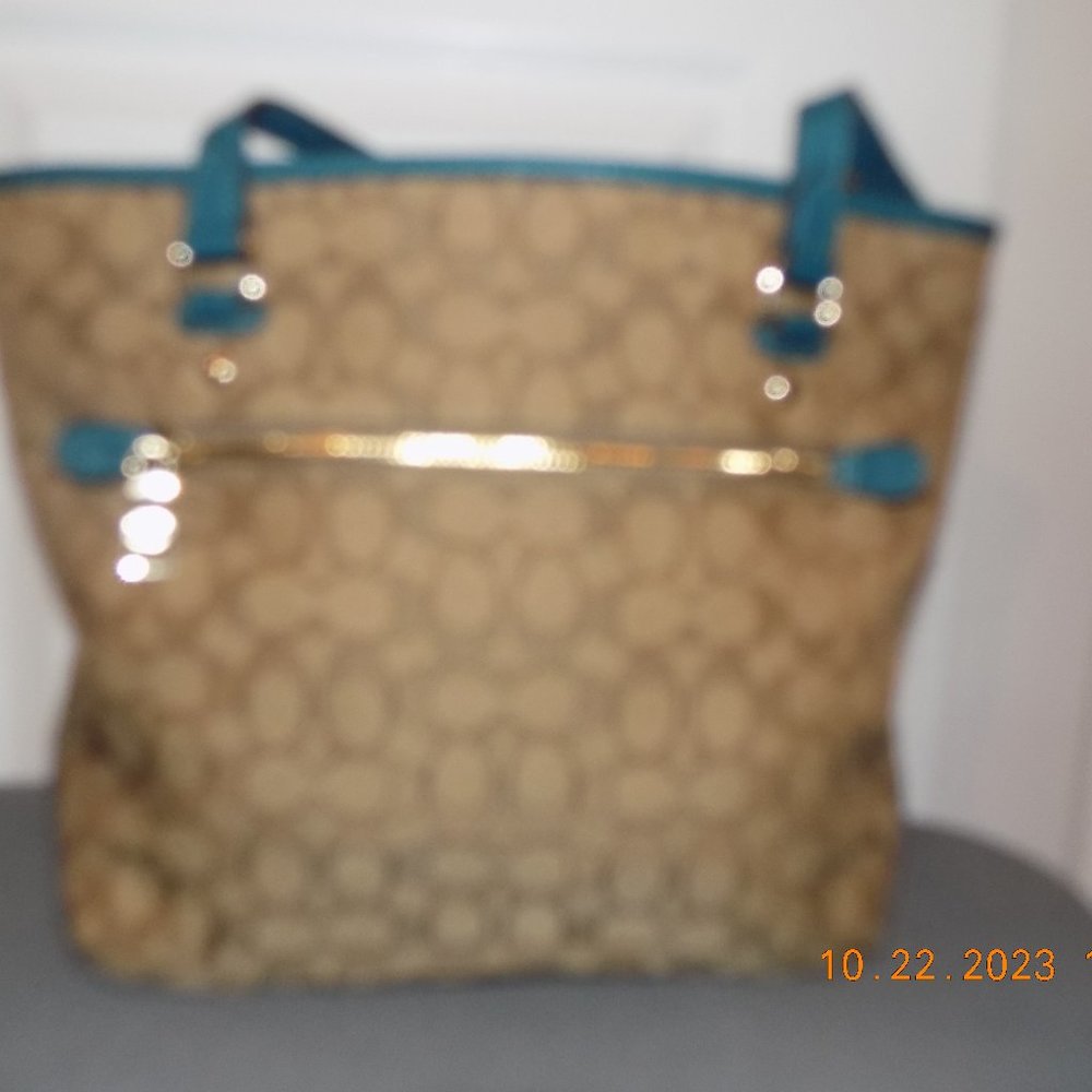 Coach Tan with Teal trim Jaquard Tote - Picture 2 of 9
